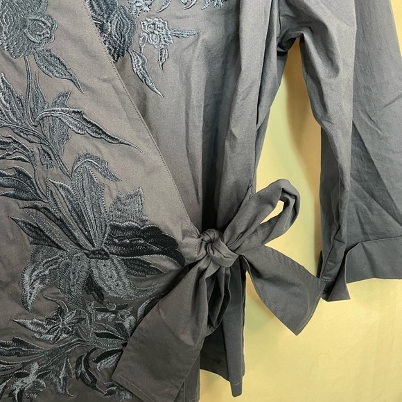 Coldwater Creek wrap blouse - Picture 4 of 5